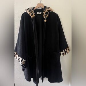 Black Mountain Vintage Fleece Cape with Faux Fur Trim